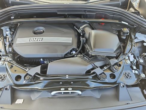 Used 2025 BMW X1 xDrive28i AWD/4WD image 11