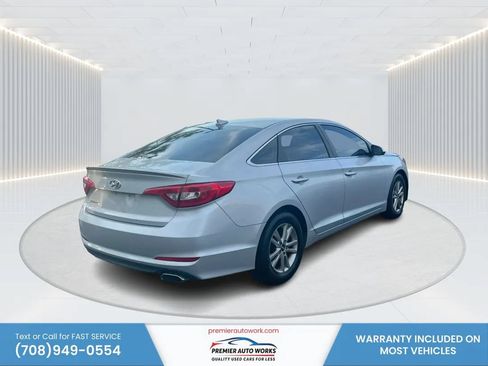 Used 2016 Hyundai Sonata SE FWD image 4