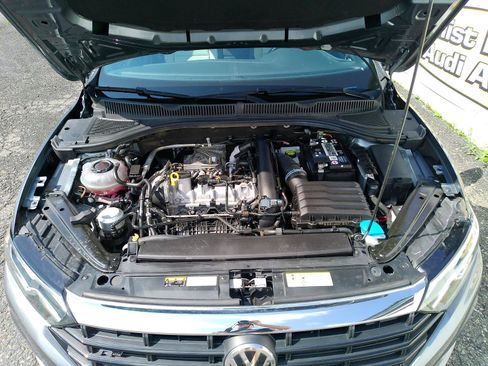 Used 2020 Volkswagen Jetta R-Line FWD image 28