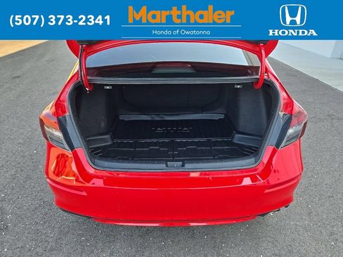 Used 2025 Honda Civic Sport image 15