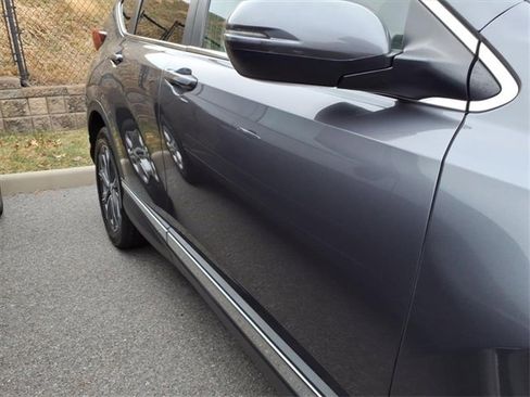 Used 2022 Honda CR-V Touring image 5