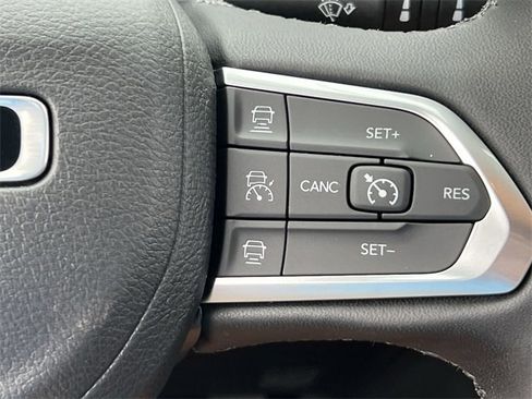 New 2026 Jeep Compass Limited image 27