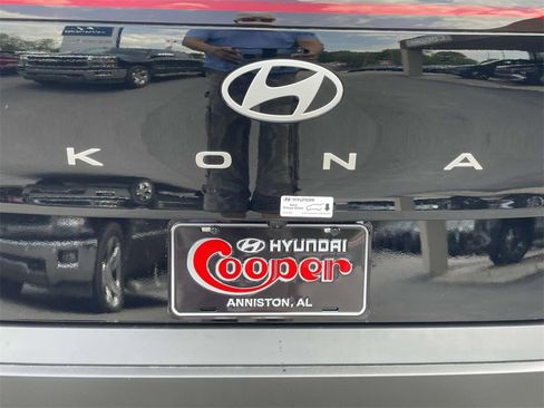 New 2025 Hyundai Kona SEL image 10