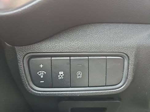 Certified 2024 Kia Soul LX w/ Option Group 015 FWD image 18