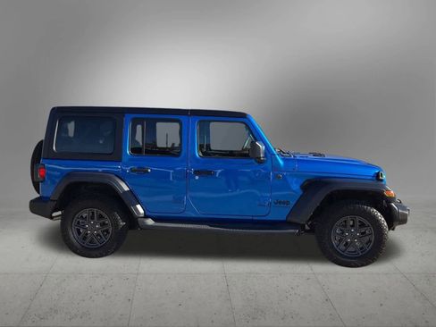 Used 2024 Jeep Wrangler Sport S image 7