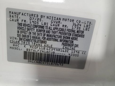Used 2025 Nissan Versa SV w/ Trunk Package FWD image 33