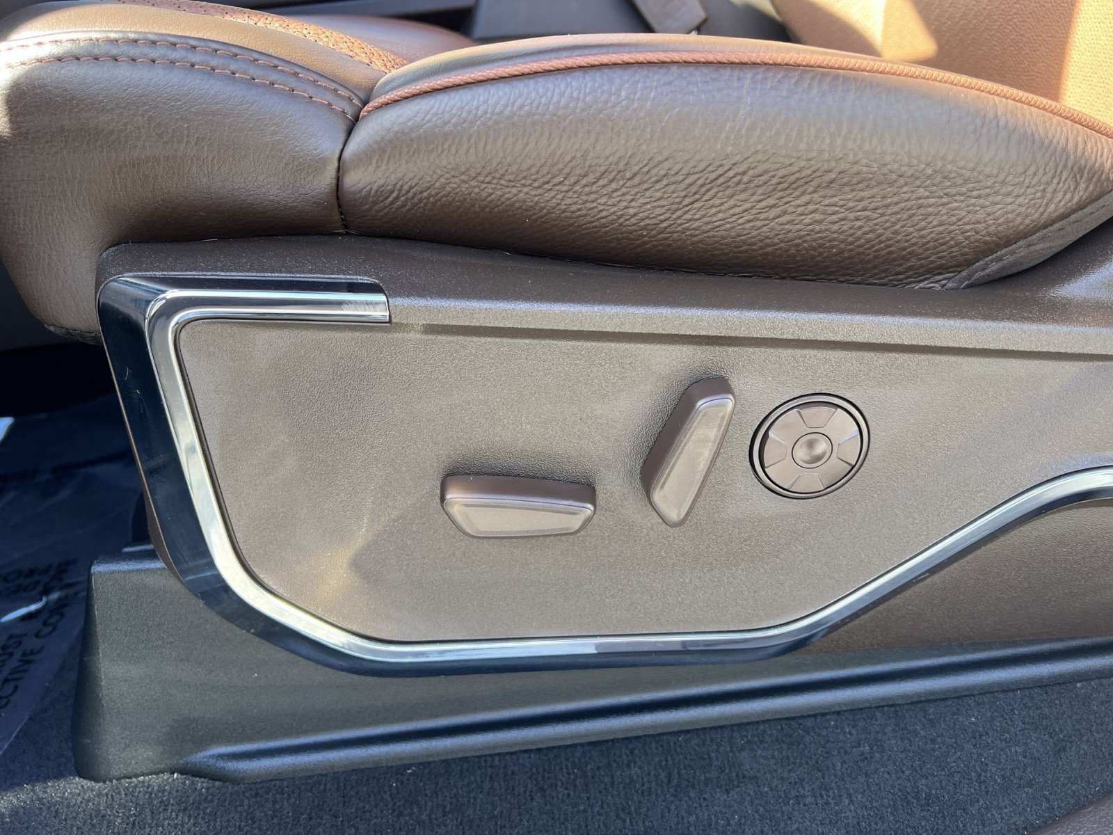 Used 2027 Ford F350 King Ranch AWD/4WD image 14
