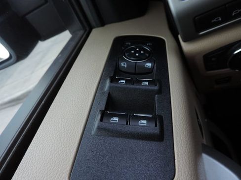 Used 2018 Ford F150 Lariat AWD/4WD image 27