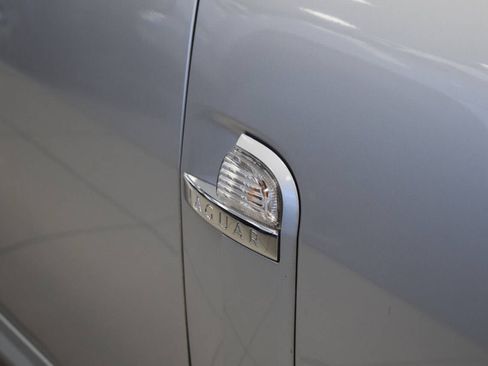 Used 2007 Jaguar XK Convertible image 12