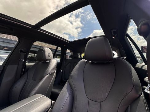 Used 2021 BMW X5 xDrive40i w/ M Sport Package AWD/4WD image 4