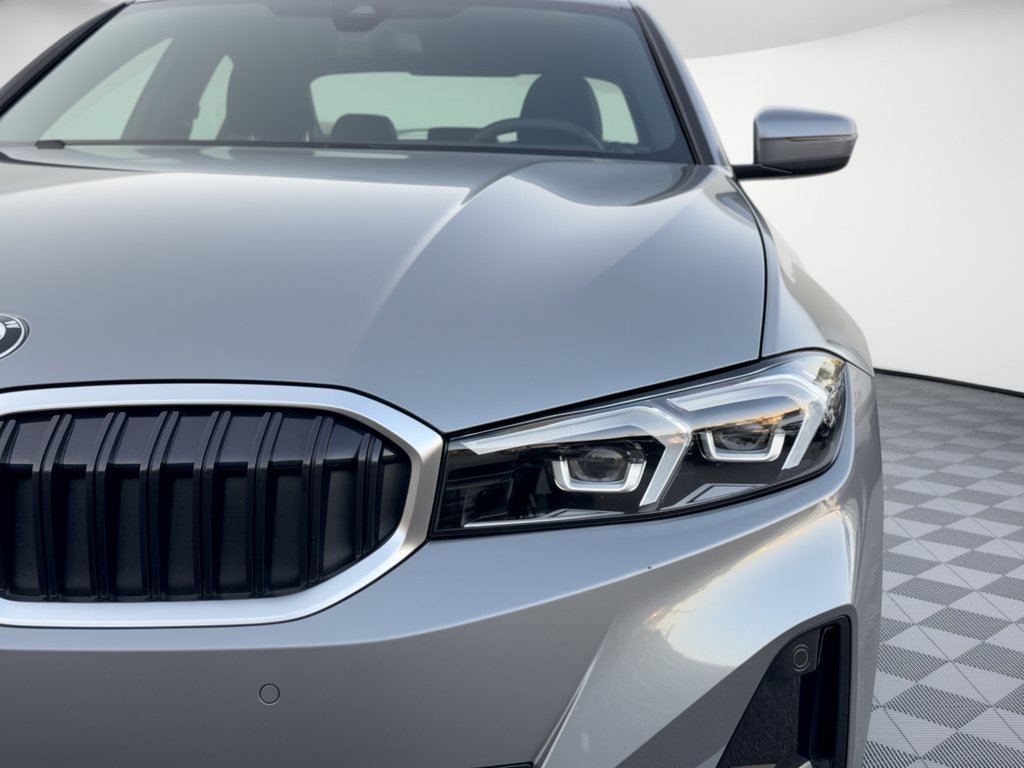 Certified 2026 BMW 330i Sedan RWD image 12