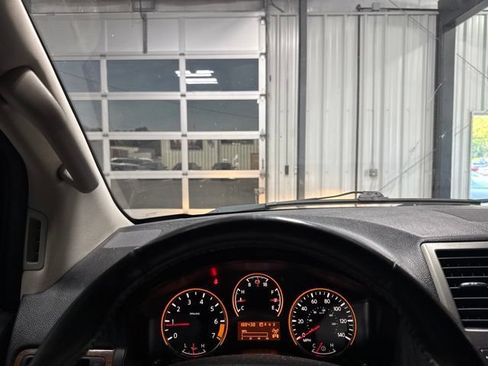 Used 2015 Nissan Armada Platinum w/ 2nd Row Captain Seat Package AWD/4WD image 8