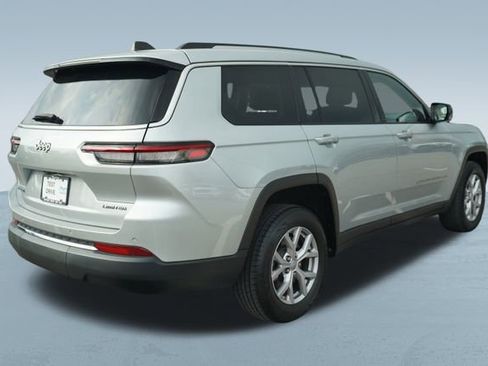 Used 2021 Jeep Grand Cherokee L Limited image 8