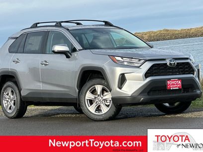 New 2025 Toyota RAV4 XLE w/ Convenience Package
