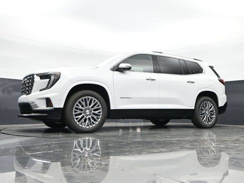 Used 2026 GMC Acadia Denali w/ Super Cruise Package AWD/4WD image 48