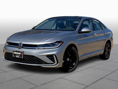 New 2026 Volkswagen Jetta SE FWD image 1