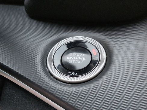 Certified 2024 Jeep Grand Cherokee L Laredo image 20