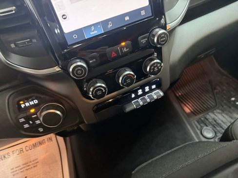 Used 2025 RAM 1500 Big Horn AWD/4WD image 24