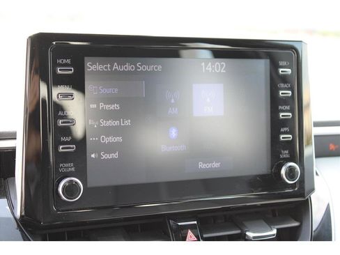 Used 2020 Toyota Corolla SE image 22