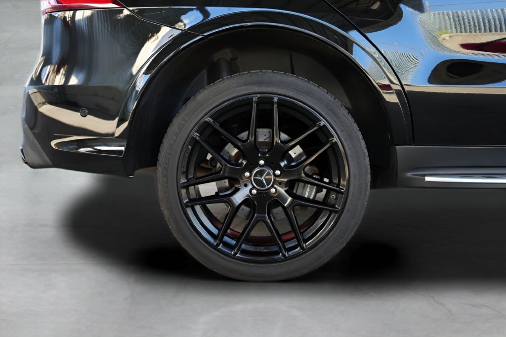 Used 2019 Mercedes-Benz GLE 63 AMG 4MATIC w/ Premium 3 Package image 14