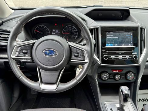 Used 2019 Subaru Crosstrek 2.0i Premium w/ Moonroof Package AWD/4WD image 10