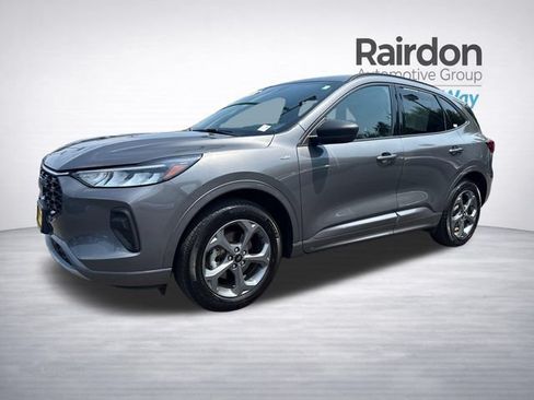 Used 2023 Ford Escape ST-Line w/ Tech Pack #1 AWD/4WD image 5
