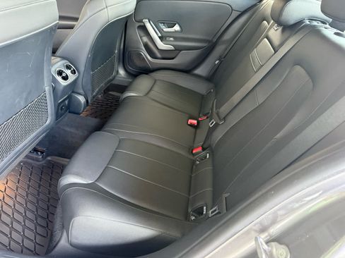 Used 2021 Mercedes-Benz A 220 4MATIC image 5
