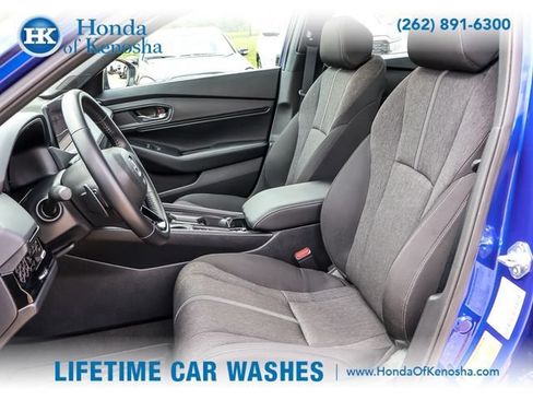 Certified 2025 Honda Accord Sport image 9
