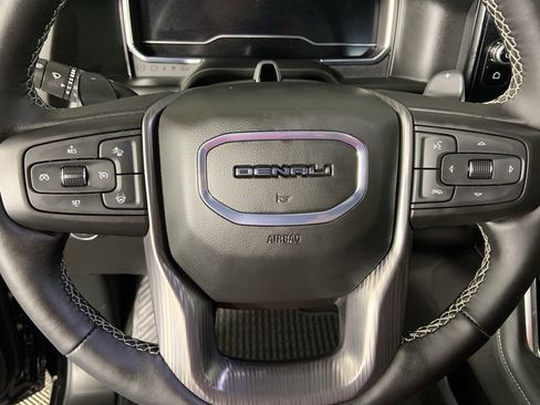Used 2025 GMC Sierra 1500 Denali Ultimate image 40