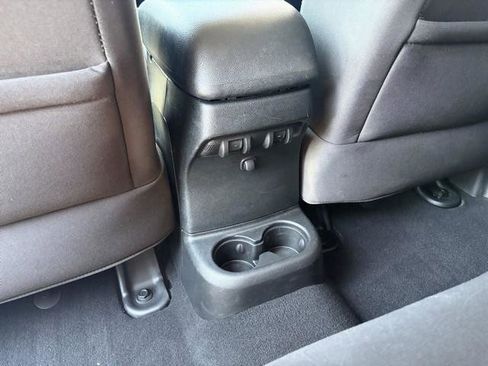 Used 2016 Jeep Wrangler Unlimited Sport image 21