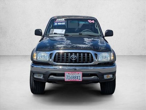 Used 2004 Toyota Tacoma 4x4 Xtracab V6 image 2