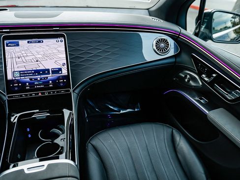 Certified 2023 Mercedes-Benz EQS 450+ SUV image 16