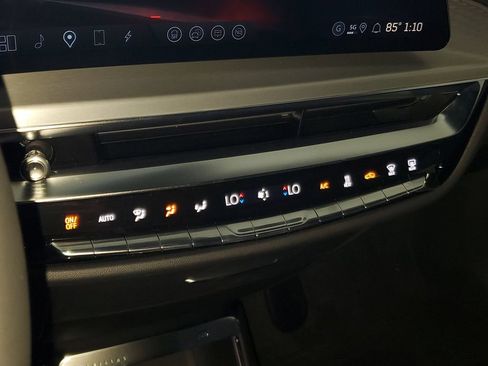 New 2026 Cadillac Lyriq V AWD/4WD image 22