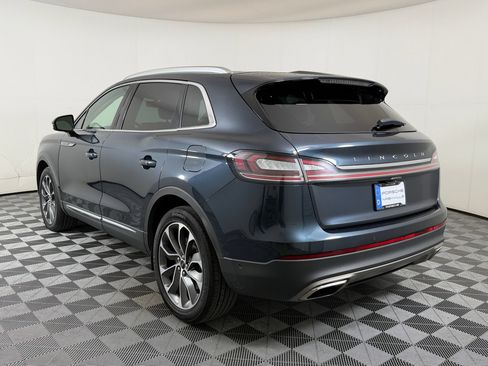 Used 2023 Lincoln Nautilus Reserve w/ Equipment Group 201A AWD/4WD image 3