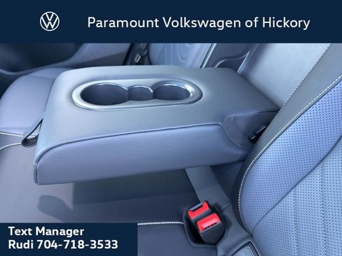 New 2026 Volkswagen Tiguan SE R-Line AWD/4WD image 15