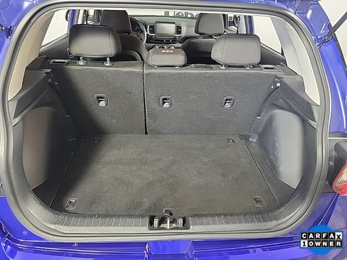 Used 2020 Hyundai Venue SEL image 8