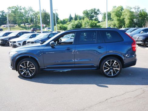 Certified 2023 Volvo XC90 T8 Plus AWD/4WD image 4