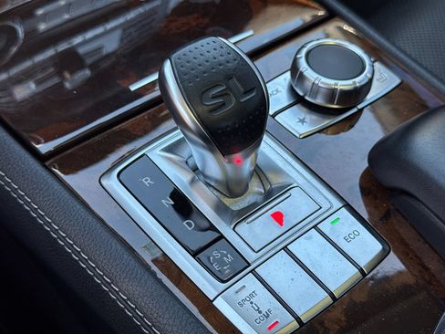 Used 2013 Mercedes-Benz SL 550 image 27
