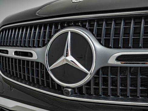 Certified 2026 Mercedes-Benz GLC 300 4MATIC image 12