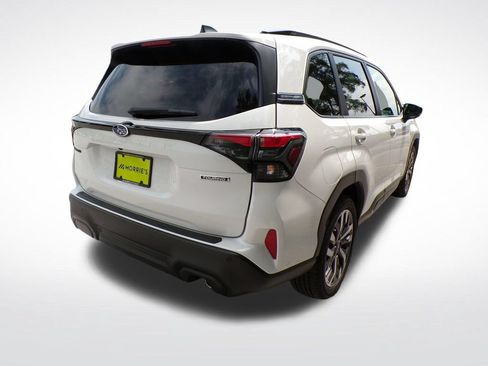 Used 2026 Subaru Forester Touring AWD/4WD image 6