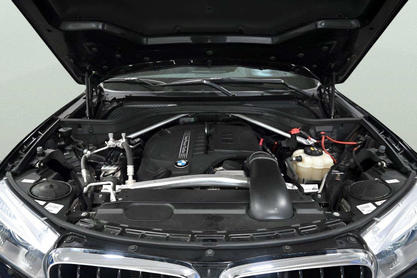 Used 2019 BMW X6 xDrive35i w/ M Sport Package AWD/4WD image 28
