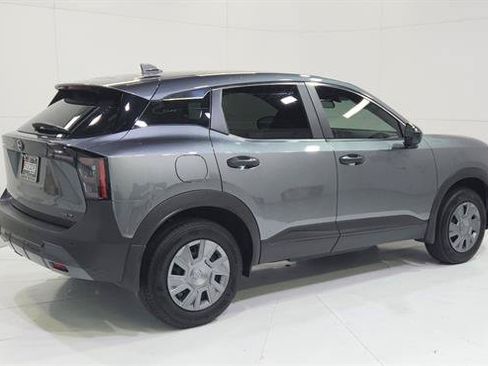 Used 2025 Nissan Kicks S AWD/4WD image 6