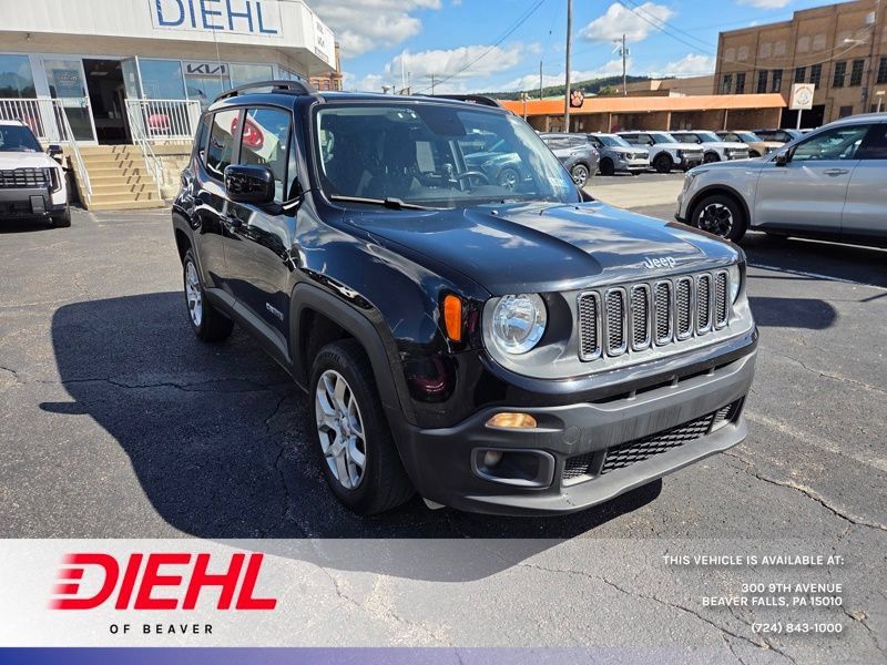 Used 2017 Jeep Renegade Latitude AWD/4WD image 1
