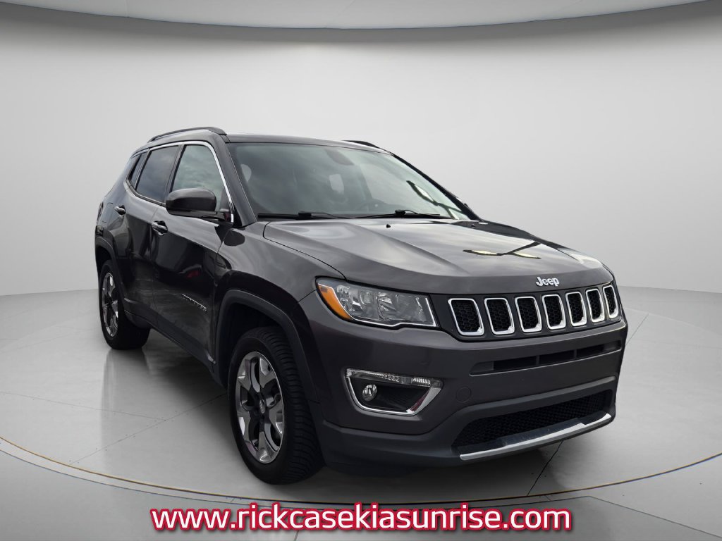 Used 2020 Jeep Compass Limited AWD/4WD image 4