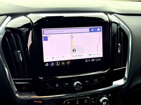 Used 2023 Chevrolet Traverse Premier w/ Redline Edition image 32