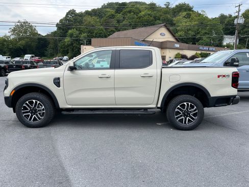 New 2026 Ford Ranger Lariat w/ FX4 Off-Road Package AWD/4WD image 11