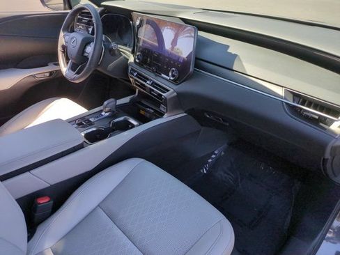 Used 2024 Lexus RX 350 Premium Plus FWD image 31
