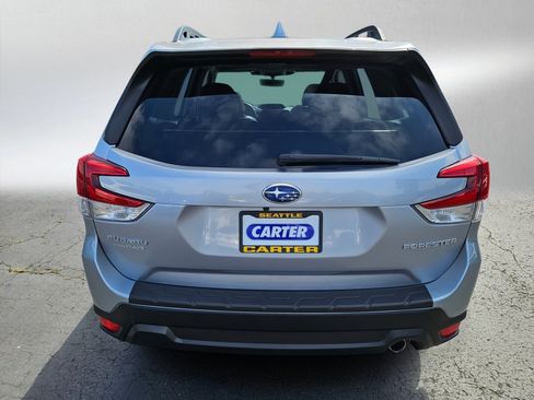 Used 2023 Subaru Forester Limited AWD/4WD image 6