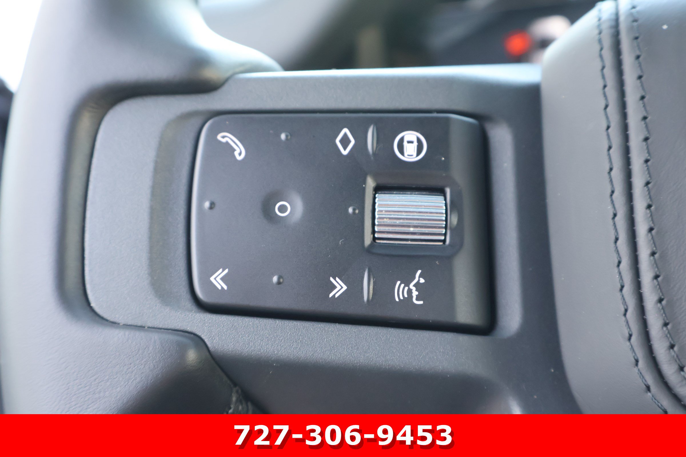 Used 2024 Land Rover Defender 110 X AWD/4WD image 25
