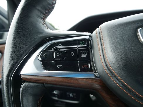 Used 2023 Jeep Grand Cherokee L Summit image 23